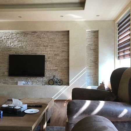 Lili Apartman Apartment Marianske Lazne Ngoại thất bức ảnh