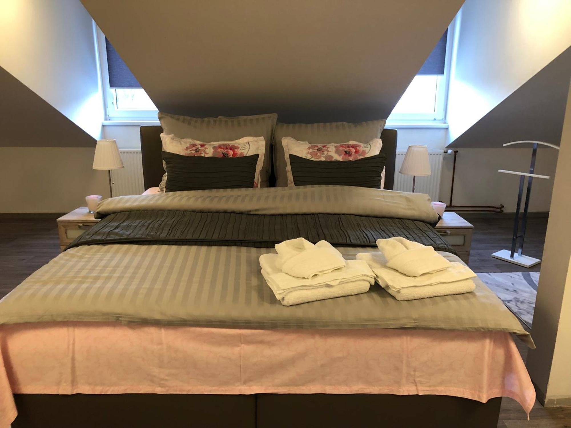 Lili Apartman Apartment Marianske Lazne Ngoại thất bức ảnh