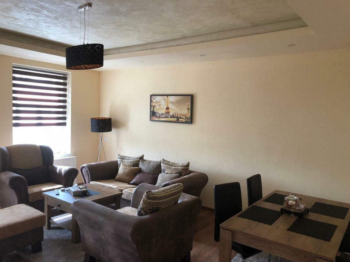 Lili Apartman Apartment Marianske Lazne Ngoại thất bức ảnh