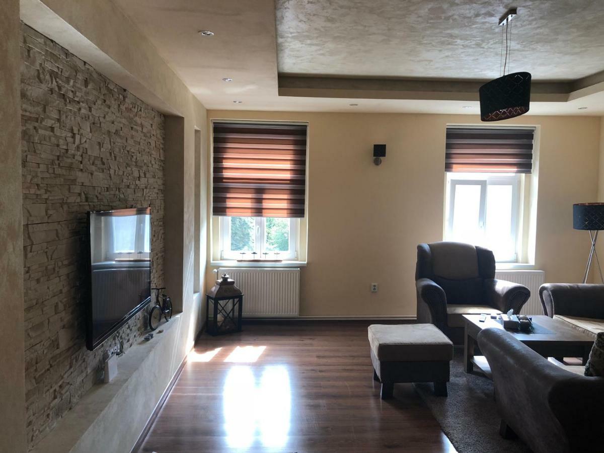 Lili Apartman Apartment Marianske Lazne Ngoại thất bức ảnh